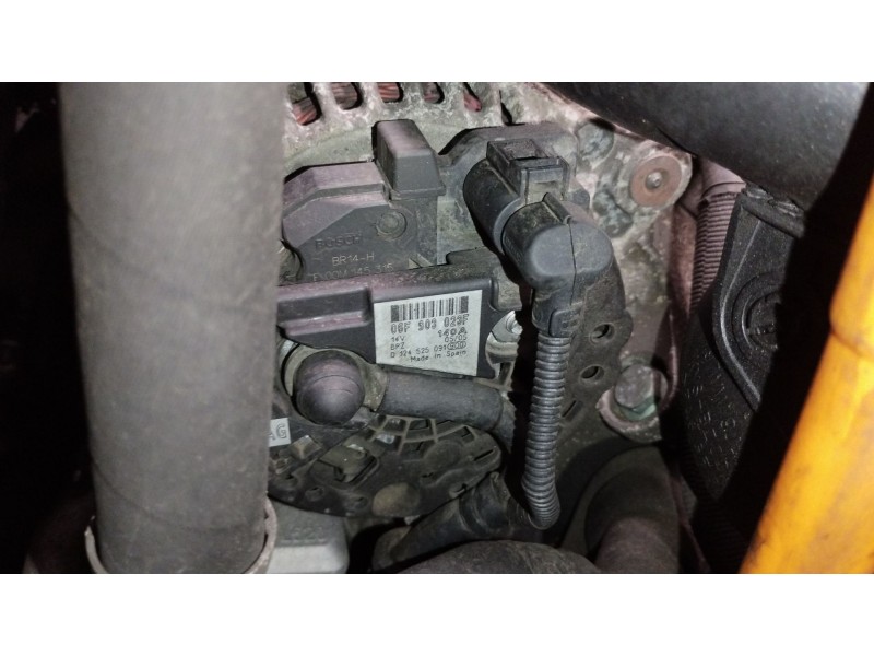 Recambio de alternador para volkswagen touran (1t1, 1t2) 1.9 tdi referencia OEM IAM 06F903023F 0124525091 