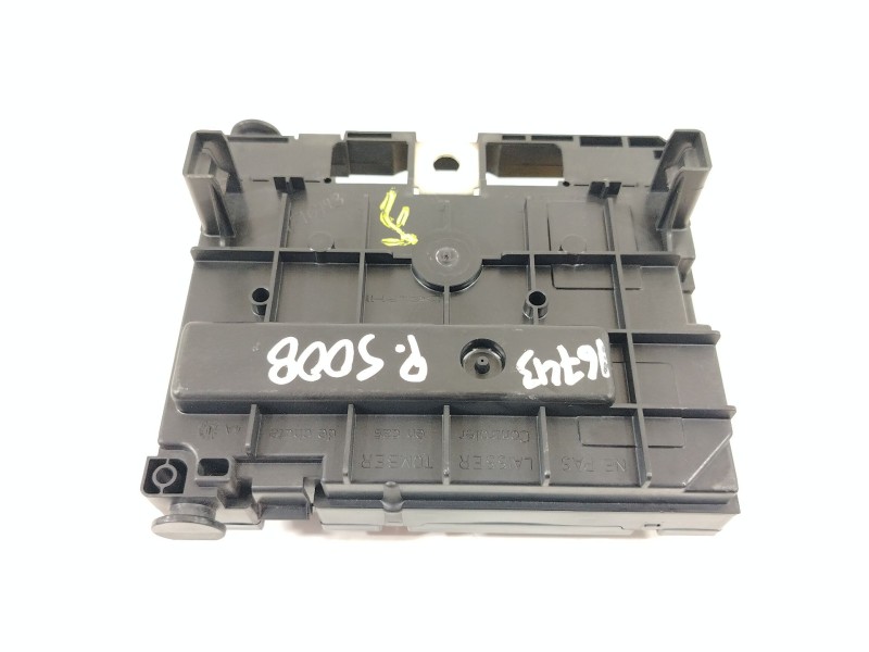 Recambio de caja reles / fusibles para peugeot 5008 (0u_, 0e_) 1.6 hdi referencia OEM IAM 9675877980 BSMR0200 