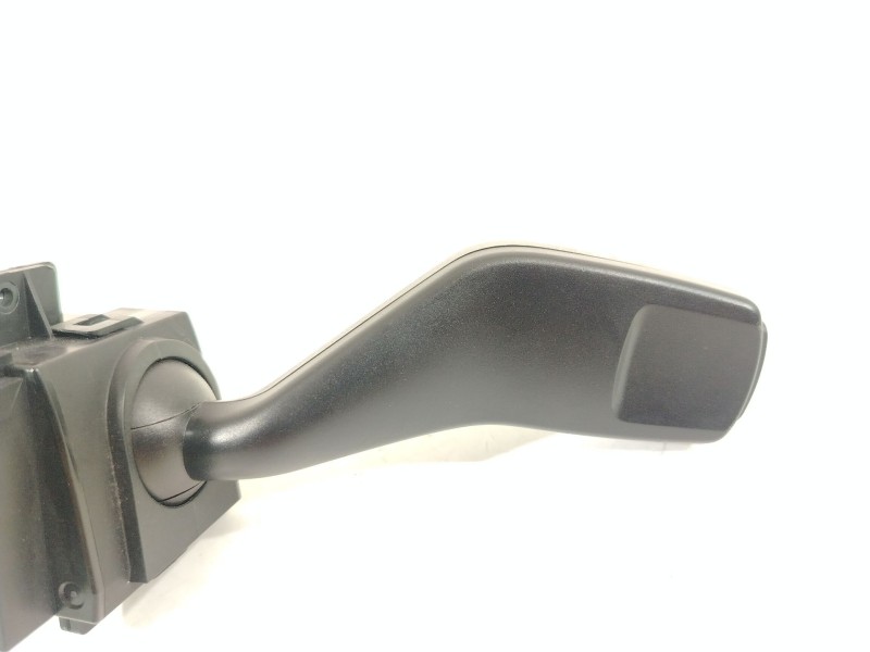 Recambio de mando intermitentes para ford mondeo iv (ba7) 2.0 tdci referencia OEM IAM 6G9T13335BH  