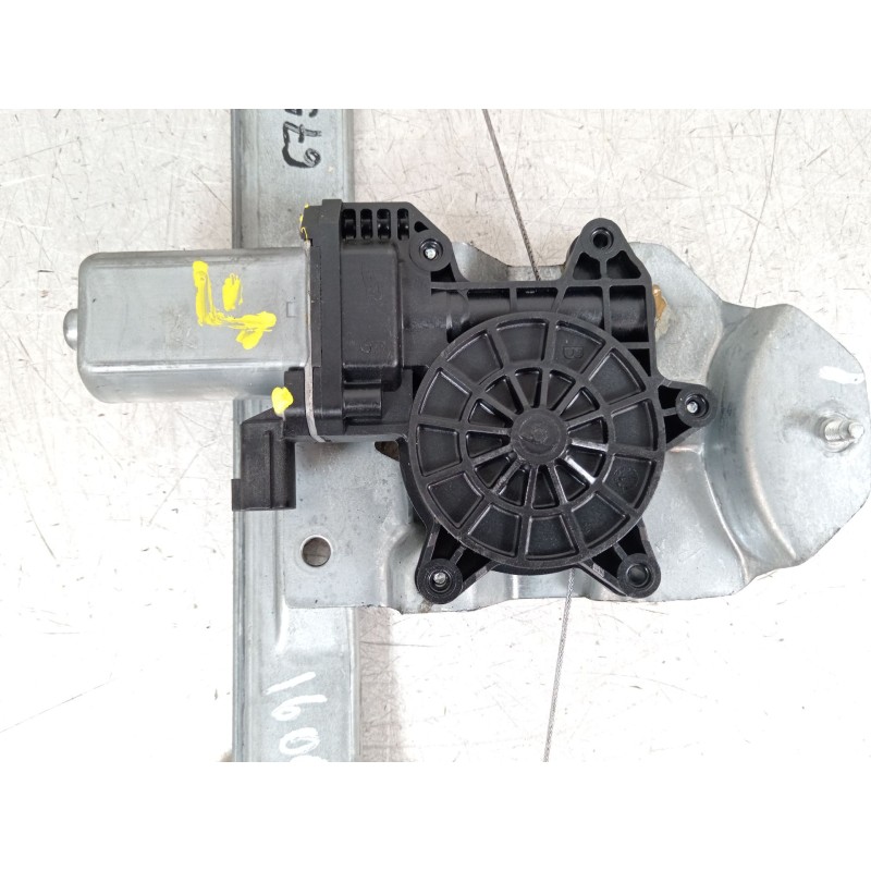 Recambio de elevalunas delantero izquierdo para renault clio iv (bh_) 1.5 dci 75 referencia OEM IAM 807213867R 128001472B 