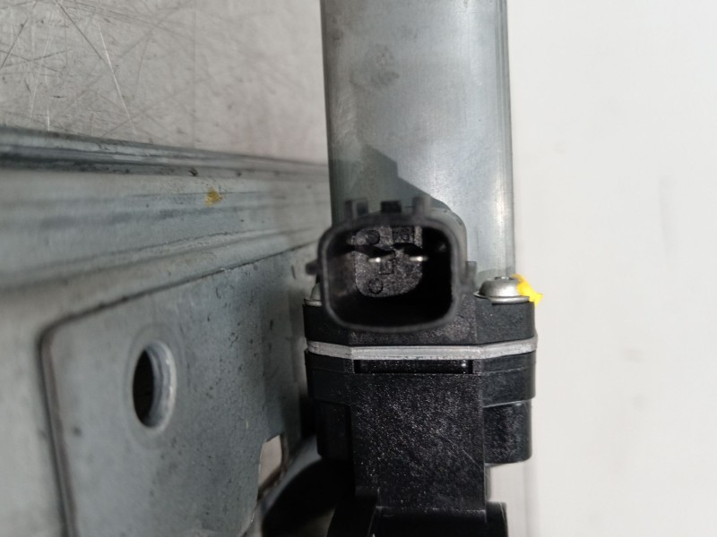 Recambio de elevalunas delantero izquierdo para renault clio iv (bh_) 1.5 dci 75 referencia OEM IAM 807213867R 128001472B 