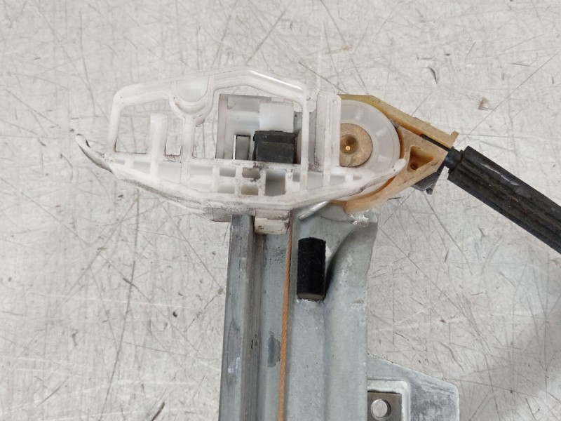 Recambio de elevalunas delantero izquierdo para citroën xsara picasso (n68) 1.6 hdi referencia OEM IAM 9221G2 103315104 