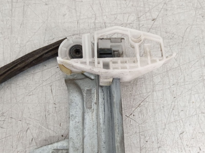 Recambio de elevalunas delantero izquierdo para citroën xsara picasso (n68) 1.6 hdi referencia OEM IAM 9221G2 103315104 