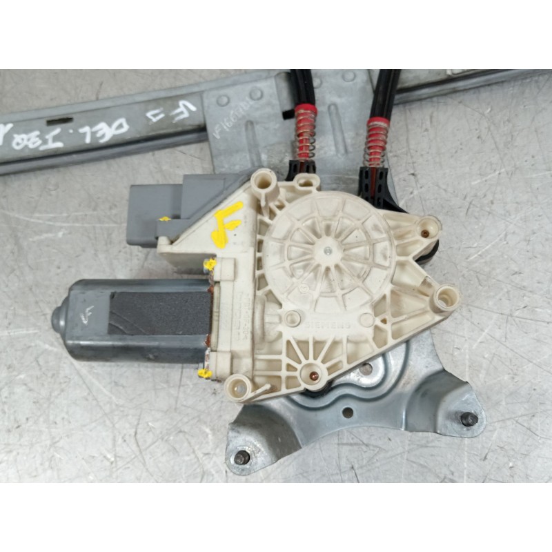 Recambio de elevalunas delantero izquierdo para citroën xsara picasso (n68) 1.6 hdi referencia OEM IAM 9221G2 103315104 