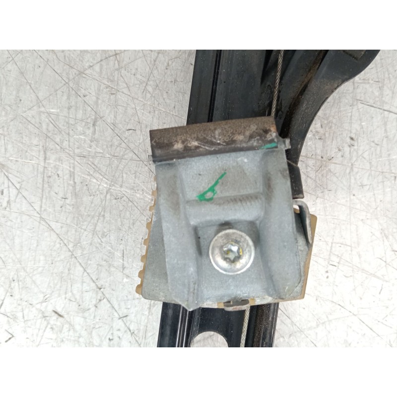 Recambio de elevalunas delantero izquierdo para volkswagen golf v (1k1) 1.9 tdi referencia OEM IAM 1K3837461B 1K0959701M 1K09597