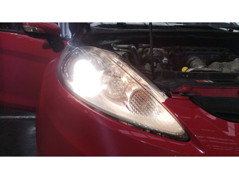 Recambio de faro derecho para ford fiesta vi (cb1, ccn) 1.6 tdci referencia OEM IAM 8A6113W029CD 1EL24704506 
