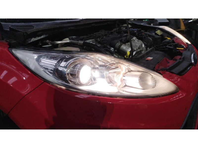 Recambio de faro derecho para ford fiesta vi (cb1, ccn) 1.6 tdci referencia OEM IAM 8A6113W029CD 1EL24704506 