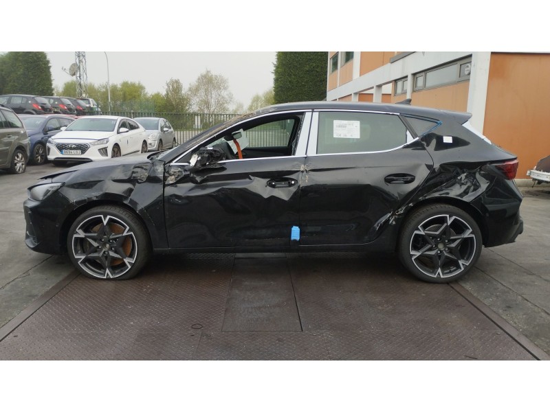 cupra leon (kl1) del año 2025