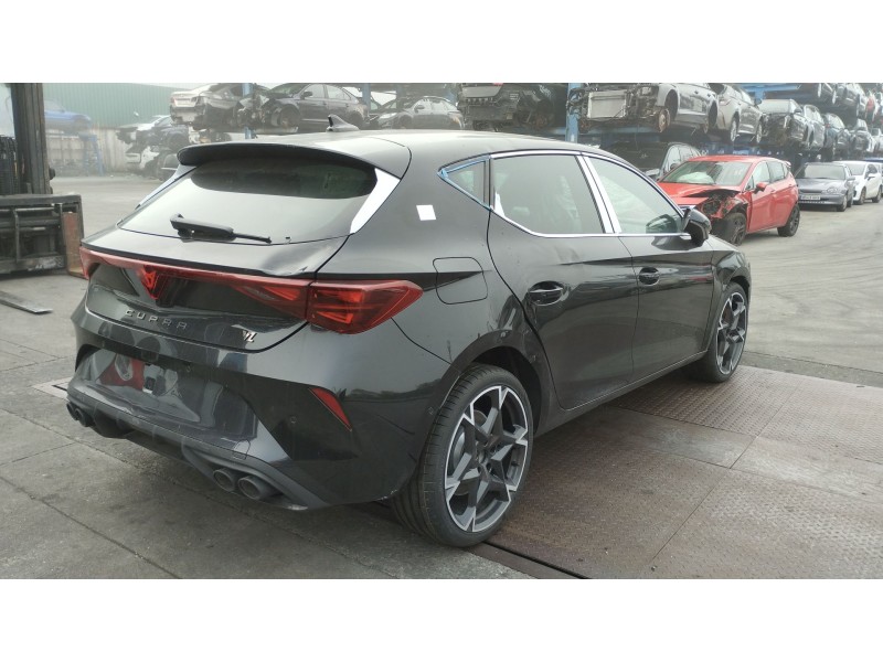 cupra leon (kl1) del año 2025