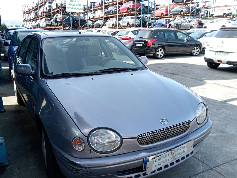 toyota corolla liftback (_e11_) del año 2012