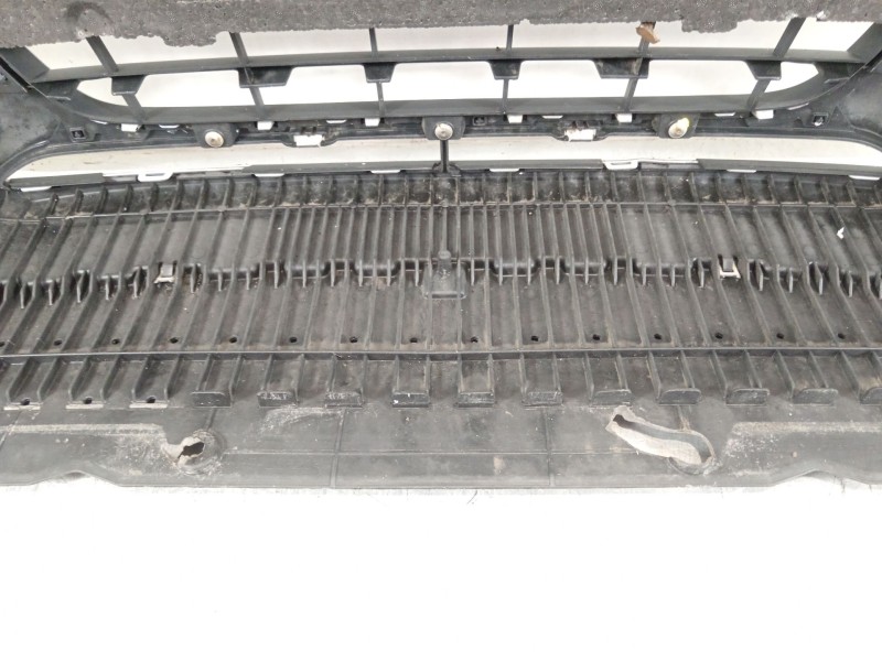 Recambio de paragolpes delantero para audi a4 b8 (8k2) 2.0 tdi referencia OEM IAM 8K0807437  