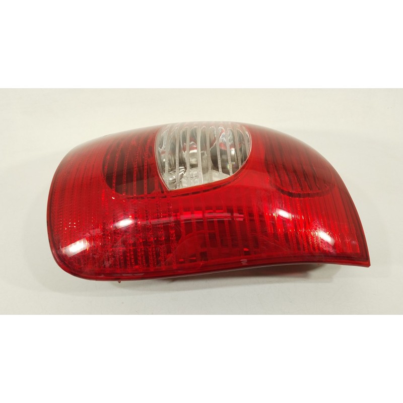 Recambio de piloto trasero derecho para citroën xsara picasso (n68) 1.6 hdi referencia OEM IAM 6351T2 085521913R 