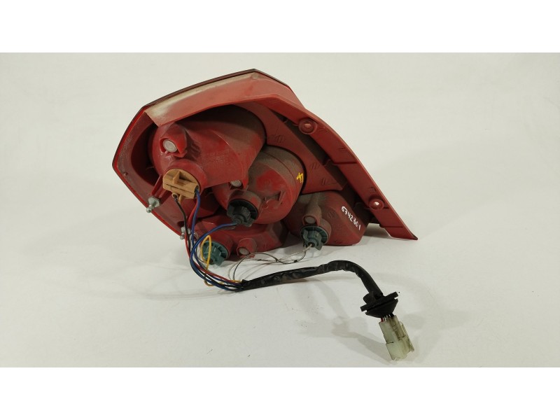 Recambio de piloto trasero derecho para chevrolet aveo / kalos hatchback (t200) 1.2 referencia OEM IAM 96540269 082221908R 