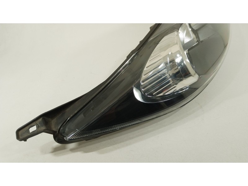 Recambio de faro derecho para ford fiesta vi (cb1, ccn) 1.25 referencia OEM IAM 8A6113W029AJ 1EJ24704502 