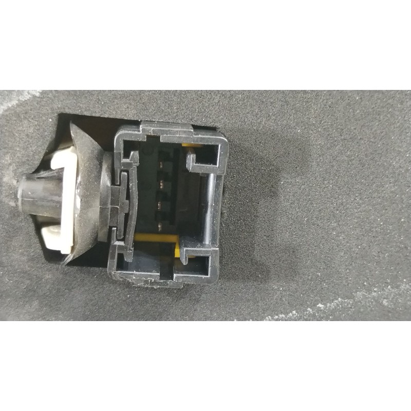 Recambio de piloto trasero izquierdo para renault grand scénic iii (jz0/1_) 1.9 dci referencia OEM IAM 265550014R  
