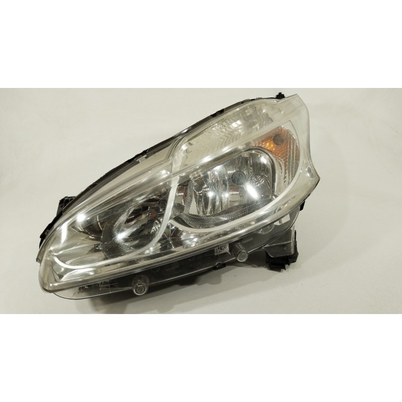 Recambio de faro izquierdo para peugeot 208 i (ca_, cc_) 1.2 vti 82 referencia OEM IAM 9802221880 89000101 