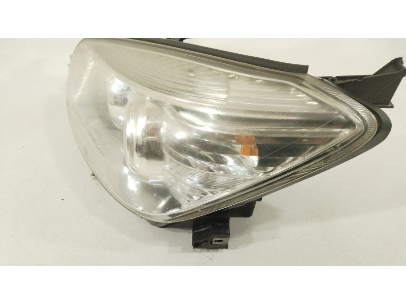 Recambio de faro derecho para toyota rav 4 iii (_a3_) 2.2 d 4wd (ala30_) referencia OEM IAM 8113042311  