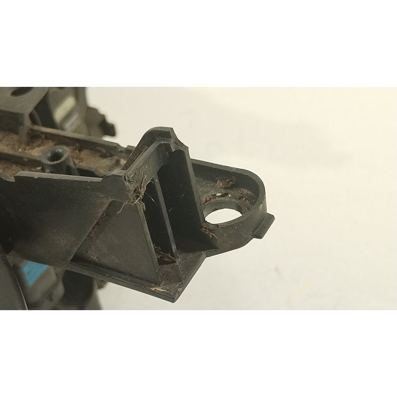 Recambio de faro derecho para toyota rav 4 iii (_a3_) 2.2 d 4wd (ala30_) referencia OEM IAM 8113042311  