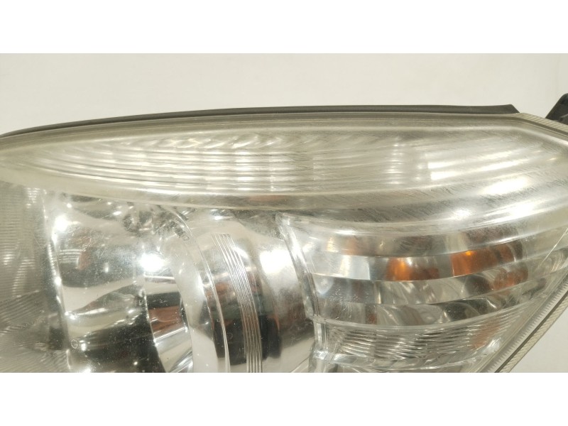 Recambio de faro derecho para toyota rav 4 iii (_a3_) 2.2 d 4wd (ala30_) referencia OEM IAM 8113042311  
