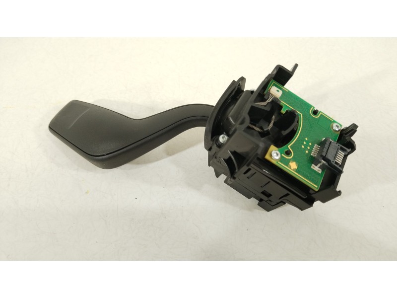 Recambio de mando intermitentes para ford fiesta vii (hj, hf) 1.0 ecoboost referencia OEM IAM H1BT13335BB  