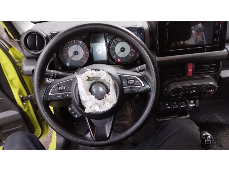 Recambio de volante para suzuki jimny todo terreno, cerrada (a6g) 1.5 allgrip referencia OEM IAM 4811078R60HLF  