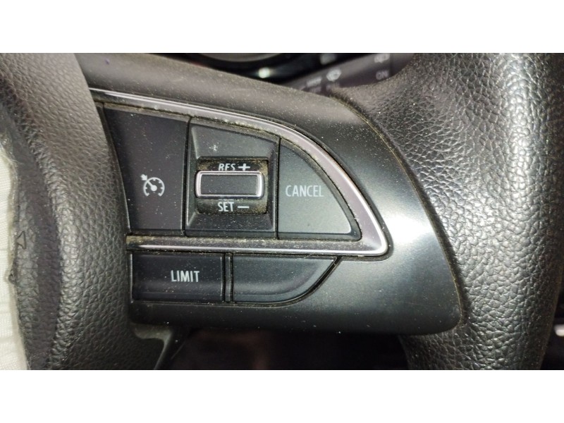 Recambio de volante para suzuki jimny todo terreno, cerrada (a6g) 1.5 allgrip referencia OEM IAM 4811078R60HLF  