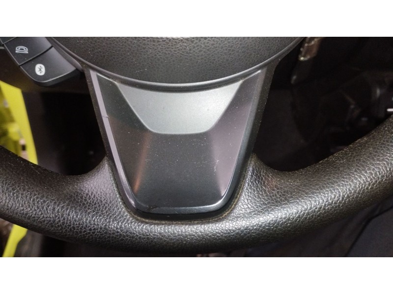 Recambio de volante para suzuki jimny todo terreno, cerrada (a6g) 1.5 allgrip referencia OEM IAM 4811078R60HLF  