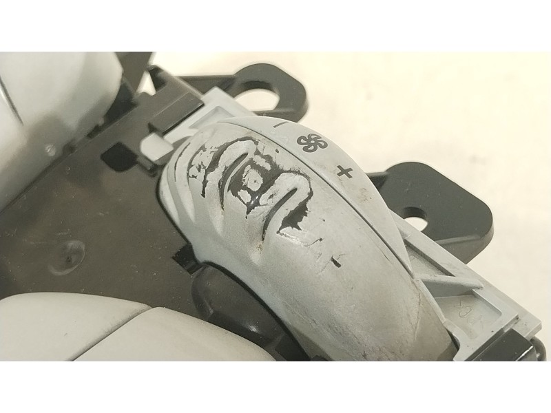 Recambio de mando climatizador para mini mini (r56) cooper referencia OEM IAM 69790204D 3449249 