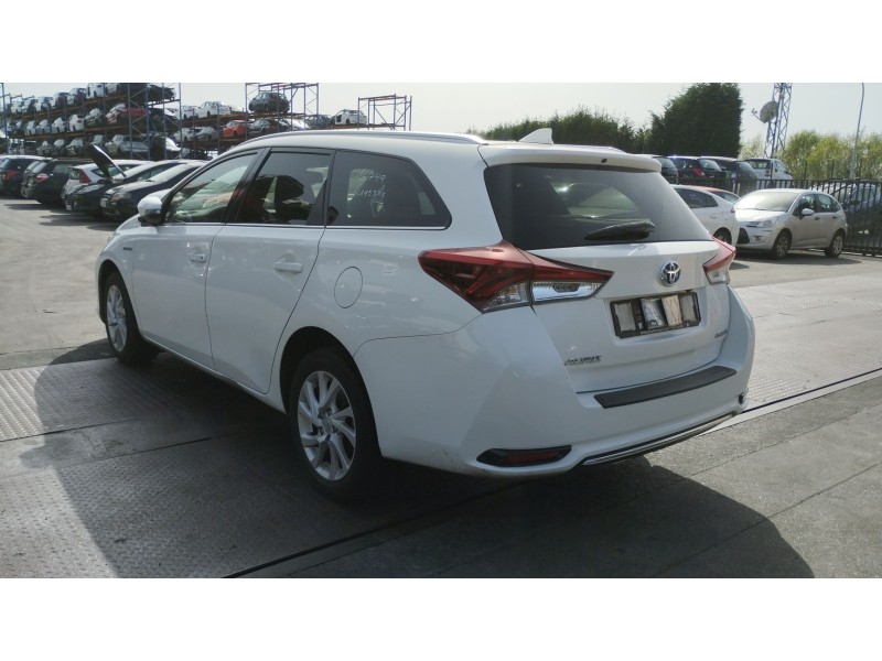 toyota auris station wagon (_e18_) del año 2017