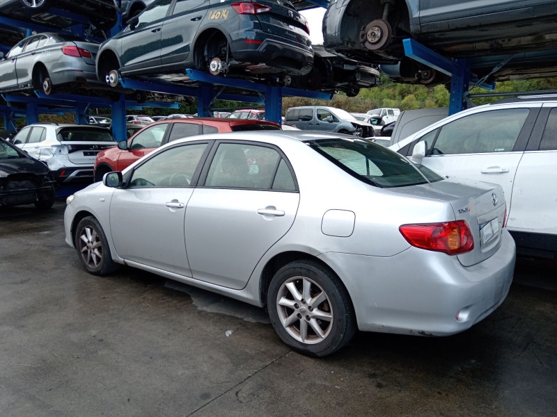 toyota corolla sedán (_e15_) del año 2008