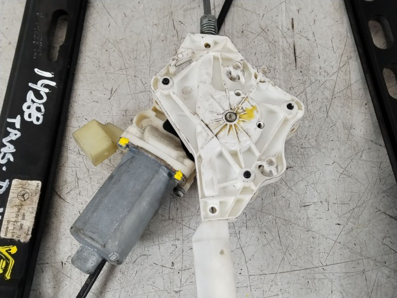 Recambio de elevalunas trasero derecho para mercedes-benz cls (c219) cls 350 (219.357) referencia OEM IAM A2197301046 0130821432