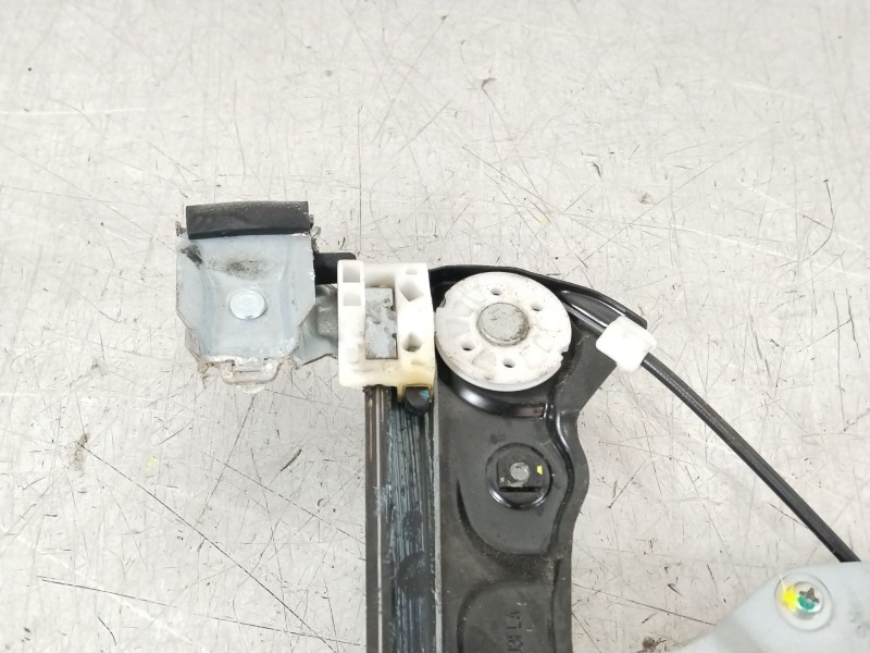 Recambio de elevalunas delantero izquierdo para chevrolet cruze (j300) 1.6 referencia OEM IAM 95226745  