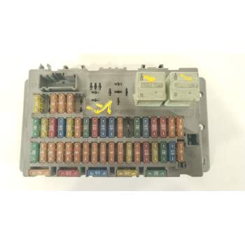 CAJA RELES / FUSIBLES 690880003 518030515 