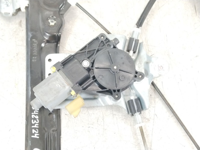 Recambio de elevalunas delantero derecho para chevrolet cruze (j300) 1.6 referencia OEM IAM 95226746  