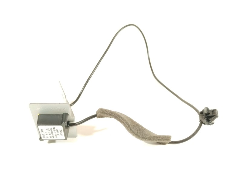 Recambio de antena para suzuki jimny todo terreno, cerrada (a6g) 1.5 allgrip referencia OEM IAM 3995077R00  