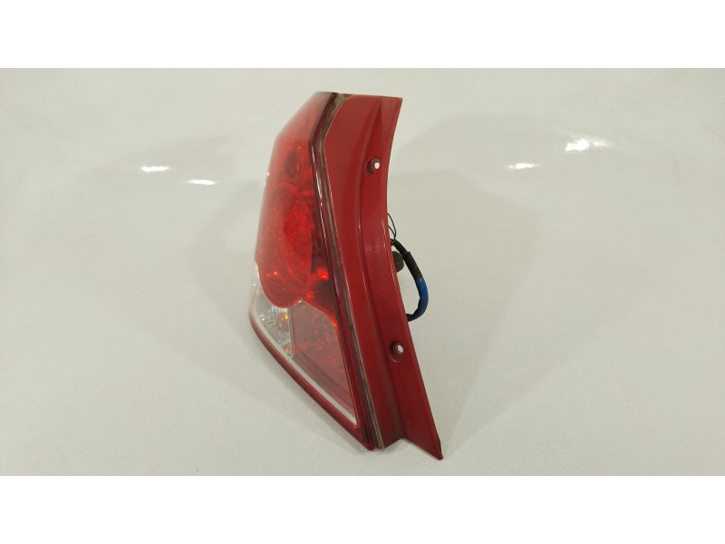 Recambio de piloto trasero izquierdo para chevrolet aveo / kalos hatchback (t200) 1.2 referencia OEM IAM 96540268  