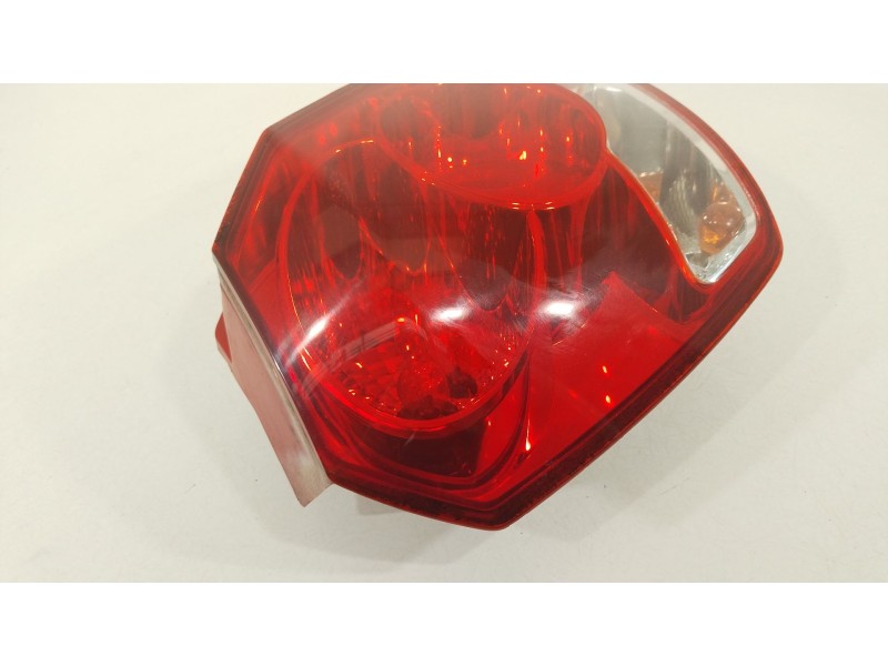 Recambio de piloto trasero izquierdo para chevrolet aveo / kalos hatchback (t200) 1.2 referencia OEM IAM 96540268  