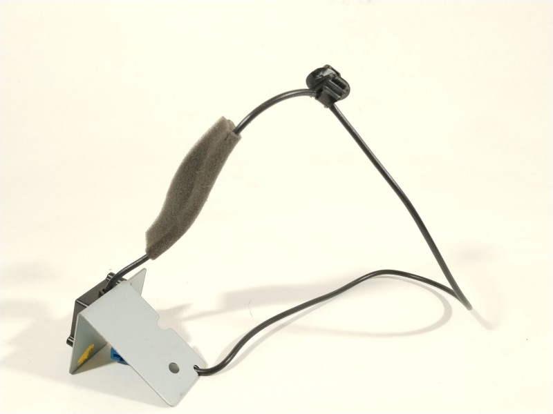 Recambio de antena para suzuki jimny todo terreno, cerrada (a6g) 1.5 allgrip referencia OEM IAM 3995077R00  