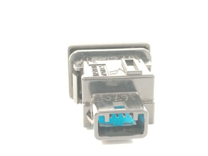 Recambio de interruptor para suzuki jimny todo terreno, cerrada (a6g) 1.5 allgrip referencia OEM IAM 3769081P00000  