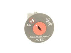 Recambio de interruptor para suzuki jimny todo terreno, cerrada (a6g) 1.5 allgrip referencia OEM IAM 3897062R00000 3897052K00 