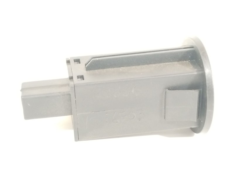 Recambio de interruptor para suzuki jimny todo terreno, cerrada (a6g) 1.5 allgrip referencia OEM IAM 3897062R00000 3897052K00 