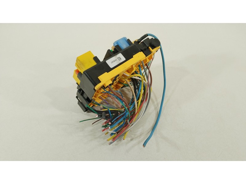 Recambio de caja reles / fusibles para peugeot expert autobús (v_) 1.6 bluehdi 115 referencia OEM IAM 9808958980  