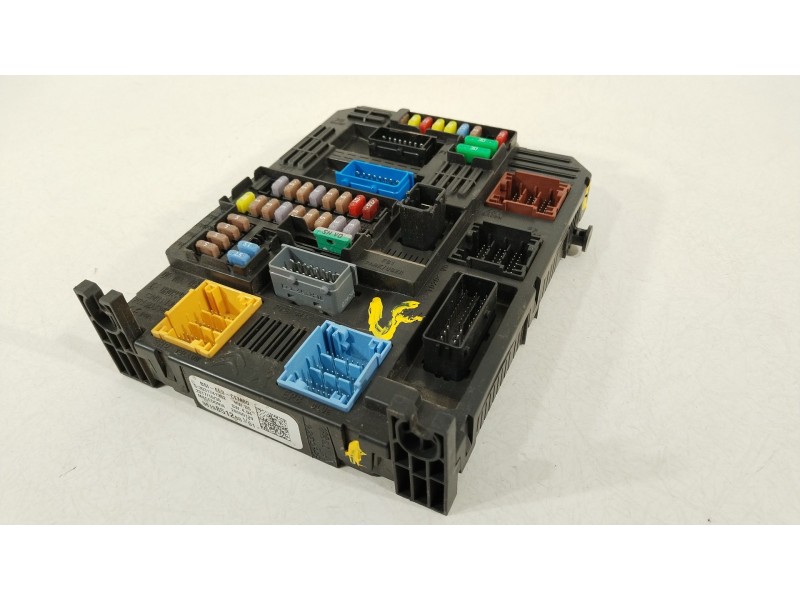 Recambio de caja reles / fusibles para peugeot expert autobús (v_) 1.6 bluehdi 115 referencia OEM IAM 9819851280  
