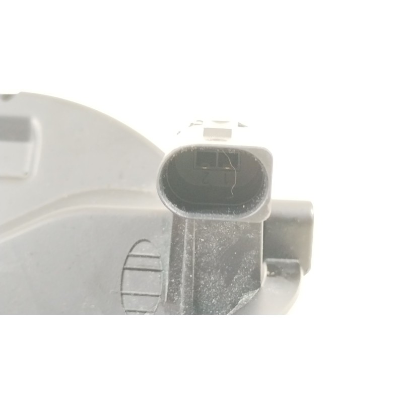 Recambio de maneta exterior porton para volkswagen golf v (1k1) 1.6 fsi referencia OEM IAM 1K0827469D  