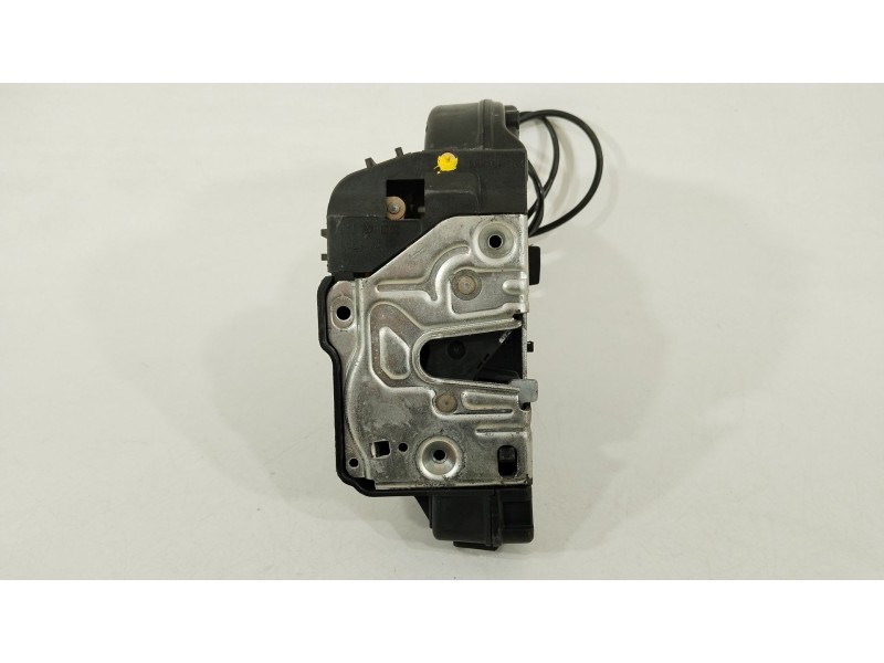 Recambio de cerradura puerta trasera derecha para mercedes-benz cls (c219) cls 350 (219.357) referencia OEM IAM A2197300235  