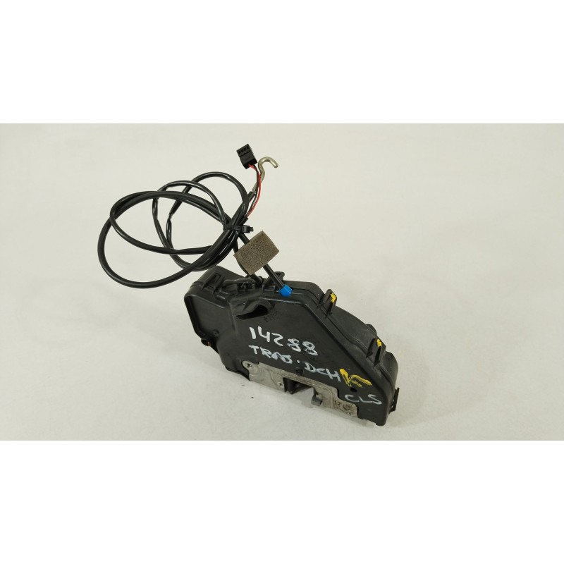 Recambio de cerradura puerta trasera derecha para mercedes-benz cls (c219) cls 350 (219.357) referencia OEM IAM A2197300235  