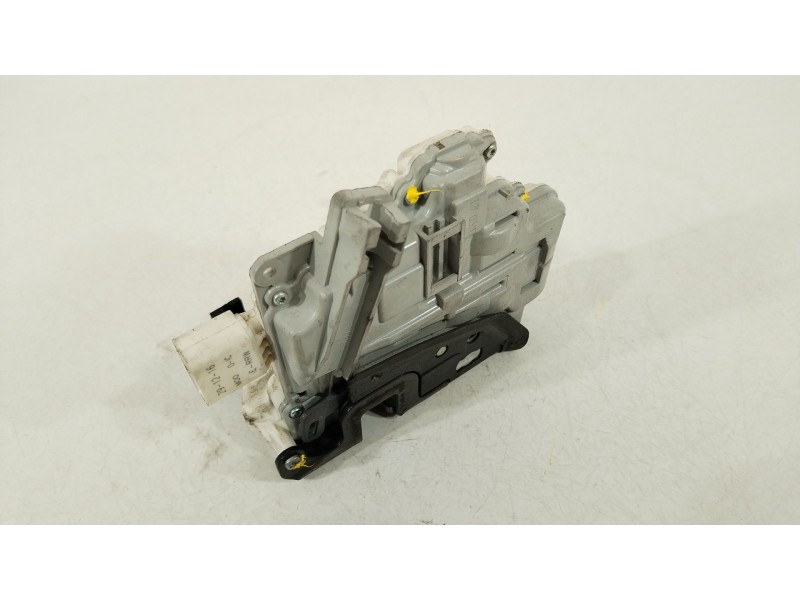 Recambio de cerradura puerta delantera derecha para seat leon (1p1) 2.0 tdi 16v referencia OEM IAM 1P1837016  
