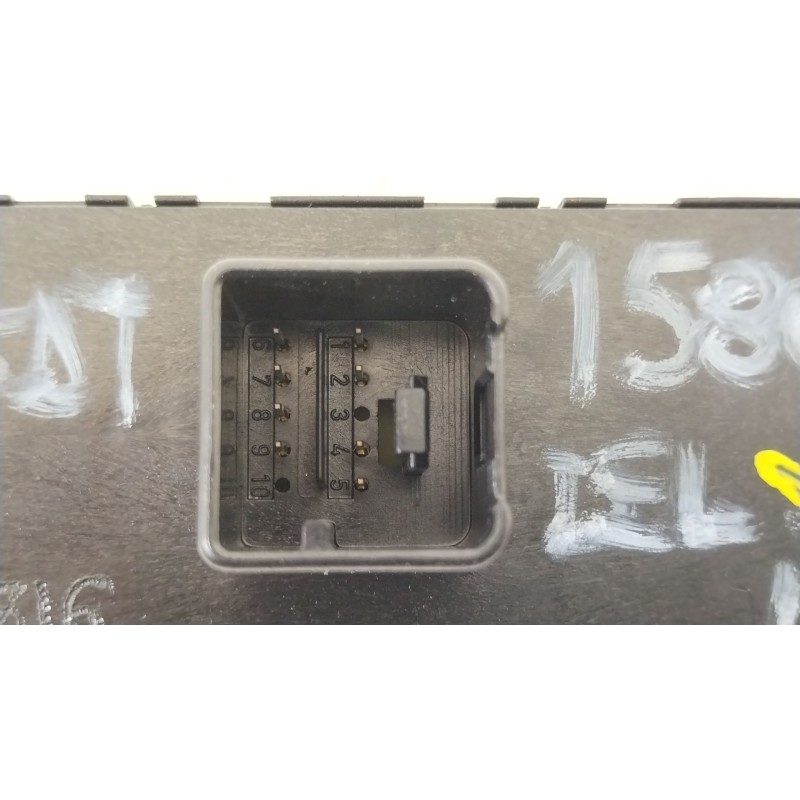 Recambio de mando elevalunas delantero izquierdo para volkswagen passat cc b6 (357) 2.0 tdi referencia OEM IAM 3C8959857  