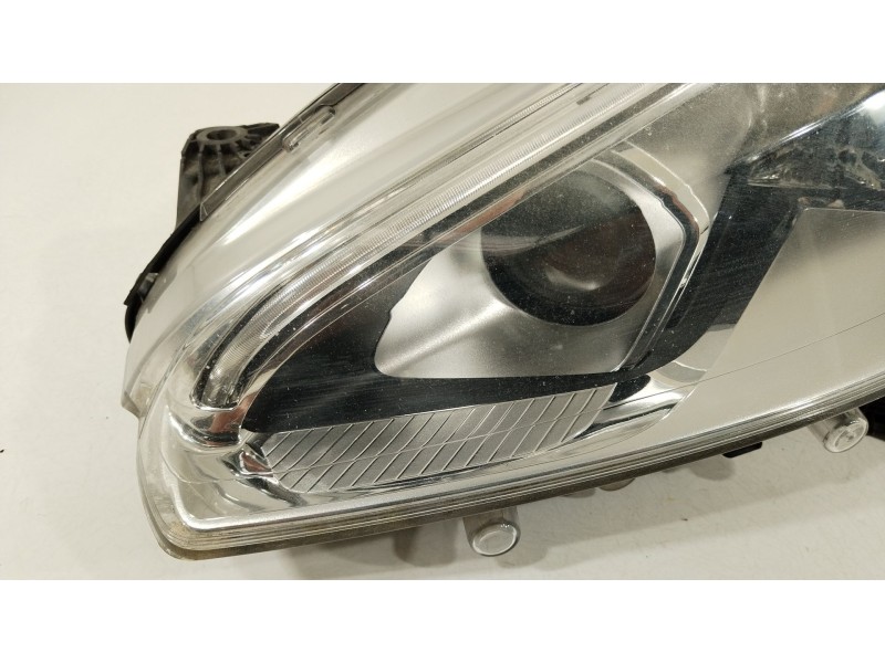 Recambio de faro izquierdo para peugeot 208 i (ca_, cc_) 1.2 vti 82 referencia OEM IAM 9810805780 90047883 