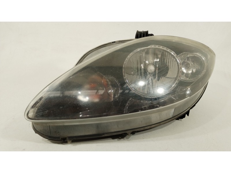 Recambio de faro izquierdo para seat leon (1p1) 2.0 tdi 16v referencia OEM IAM 5P1941005A 89309810 